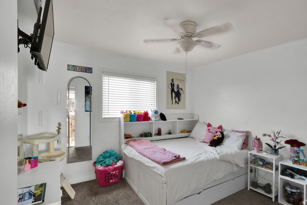 4917 S FARAH DR Kearns, UT 84118