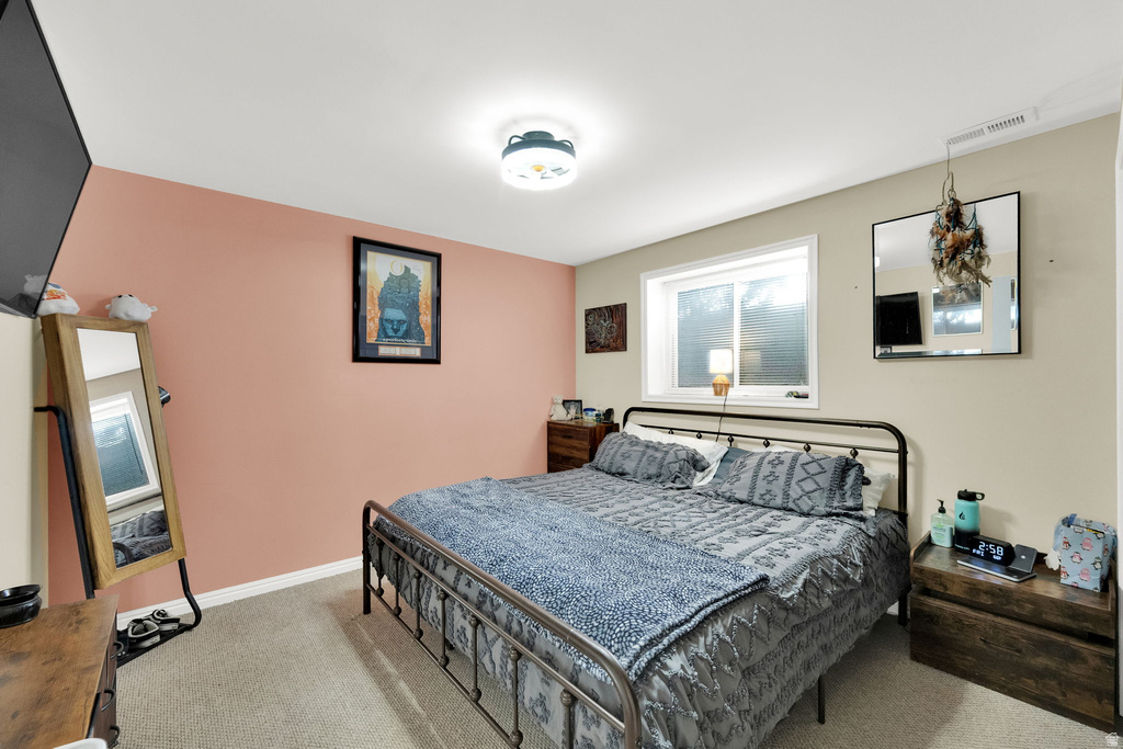 4917 S FARAH DR Kearns, UT 84118