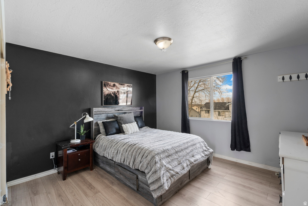 2058 W 1570 N Clinton, UT 84015