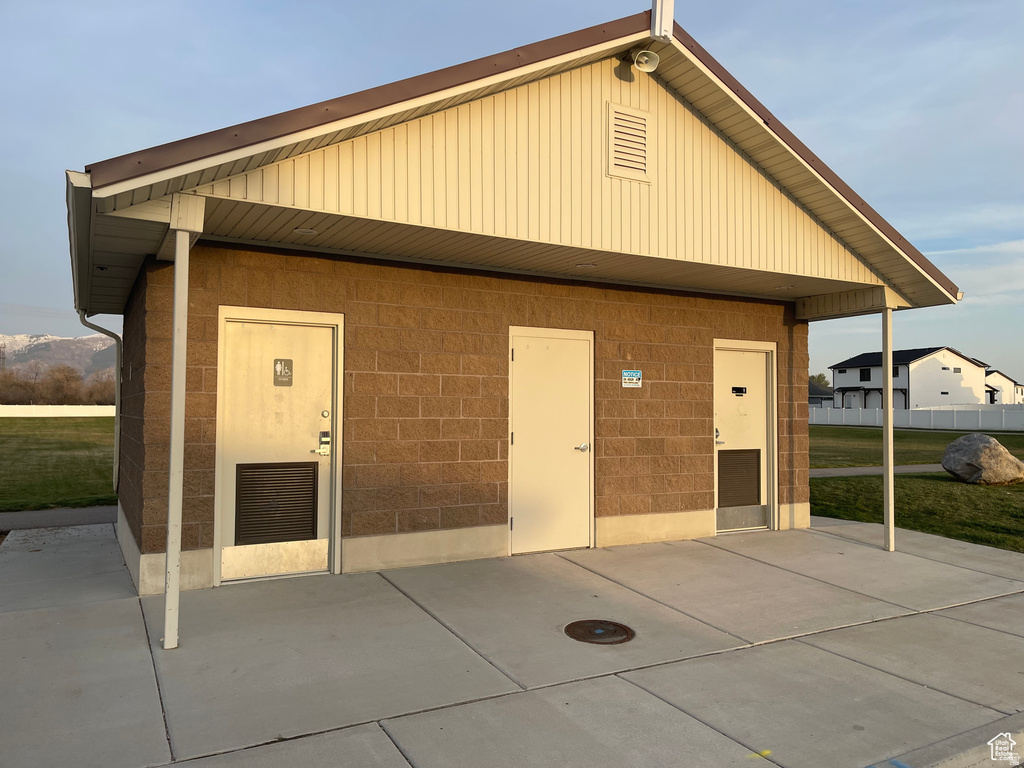 3057 N 3325 W Plain City, UT 84404