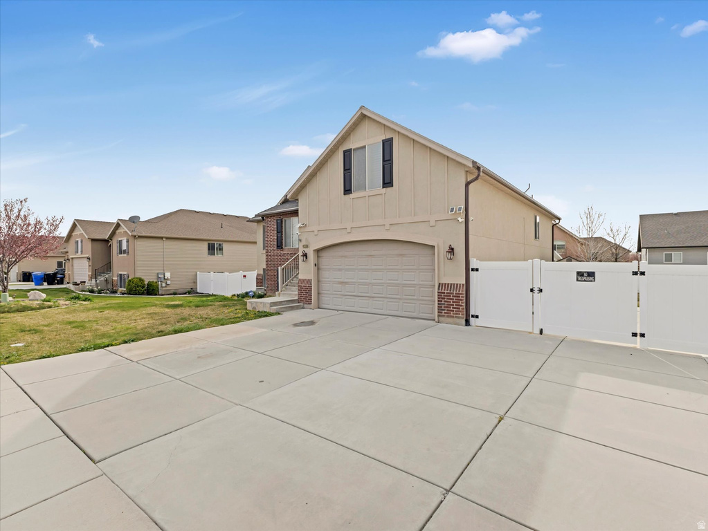 3057 N 3325 W Plain City, UT 84404
