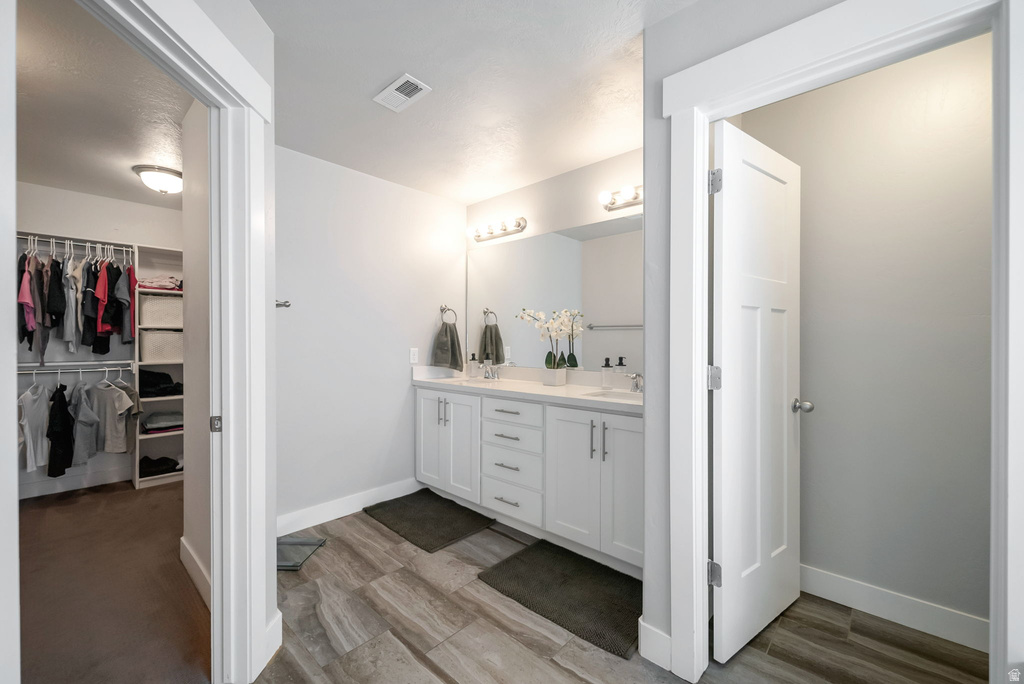 132 E ANNUAL WAY Vineyard, UT 84059