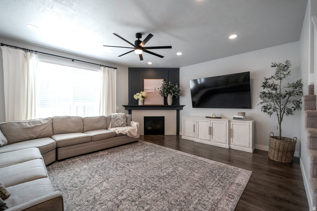 132 E ANNUAL WAY Vineyard, UT 84059