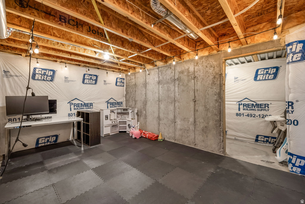 132 E ANNUAL WAY Vineyard, UT 84059