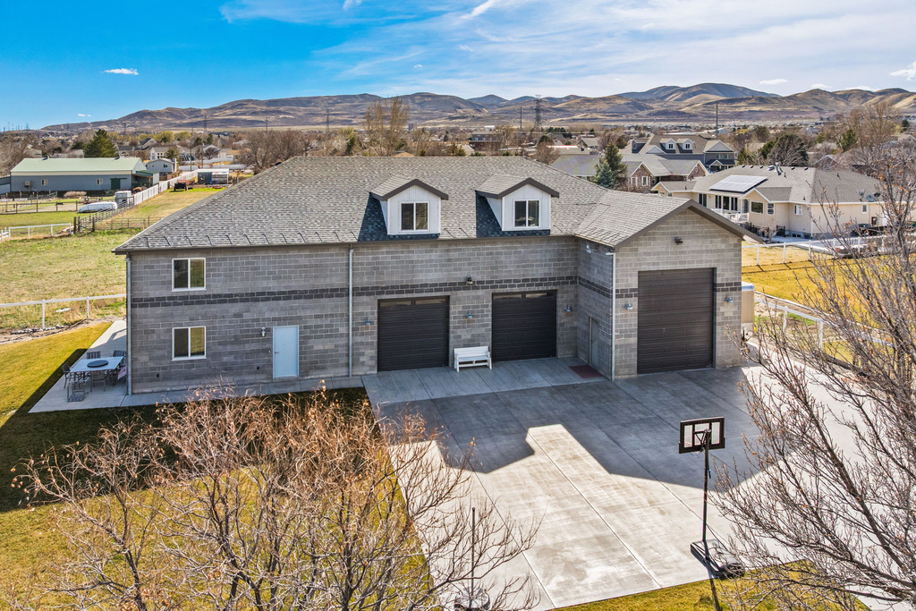 2859 W COUNTRY CLASSIC DR Bluffdale, UT 84065