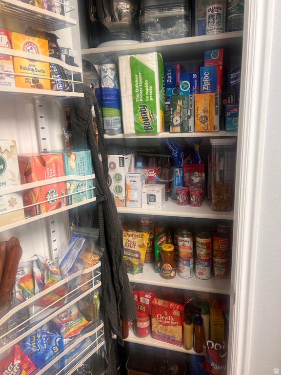 4096 W 5075 S Roy, UT 84067