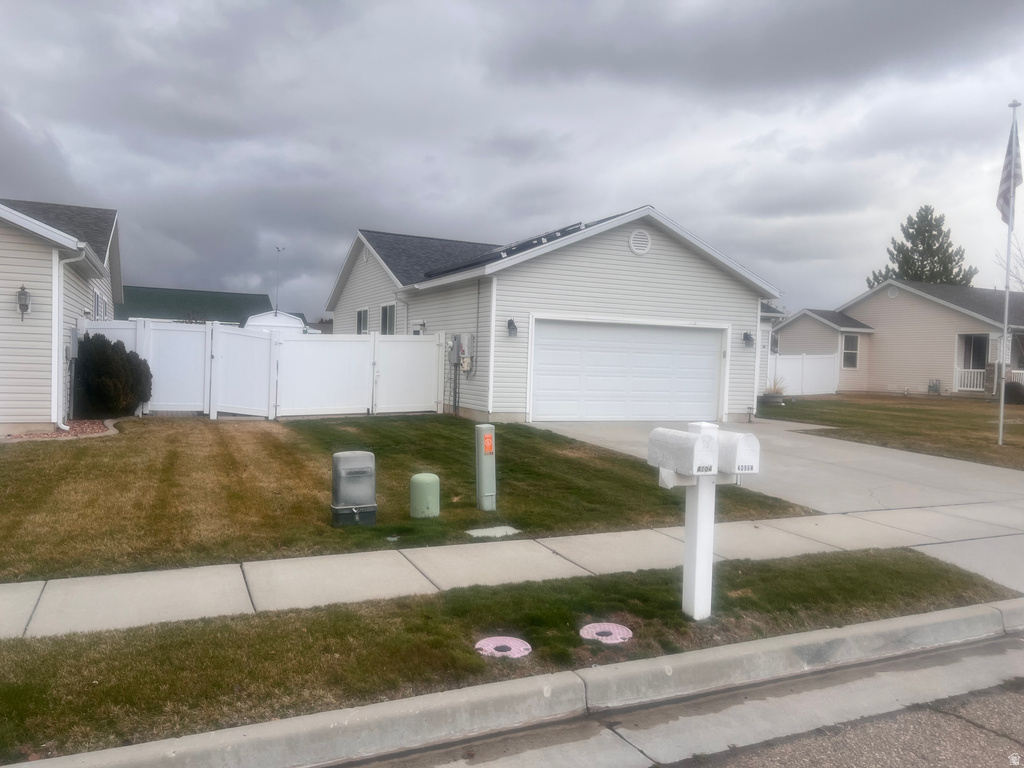 4096 W 5075 S Roy, UT 84067