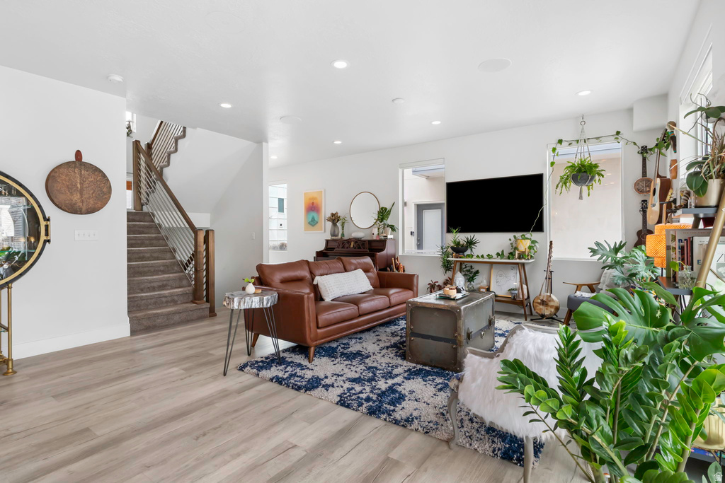 1601 W NEON WAY West Valley City, UT 84119