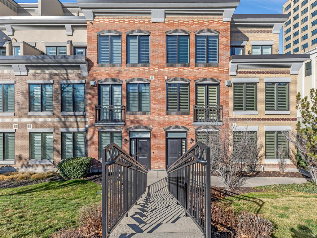 88 S 900 E #113 Salt Lake City, UT 84102