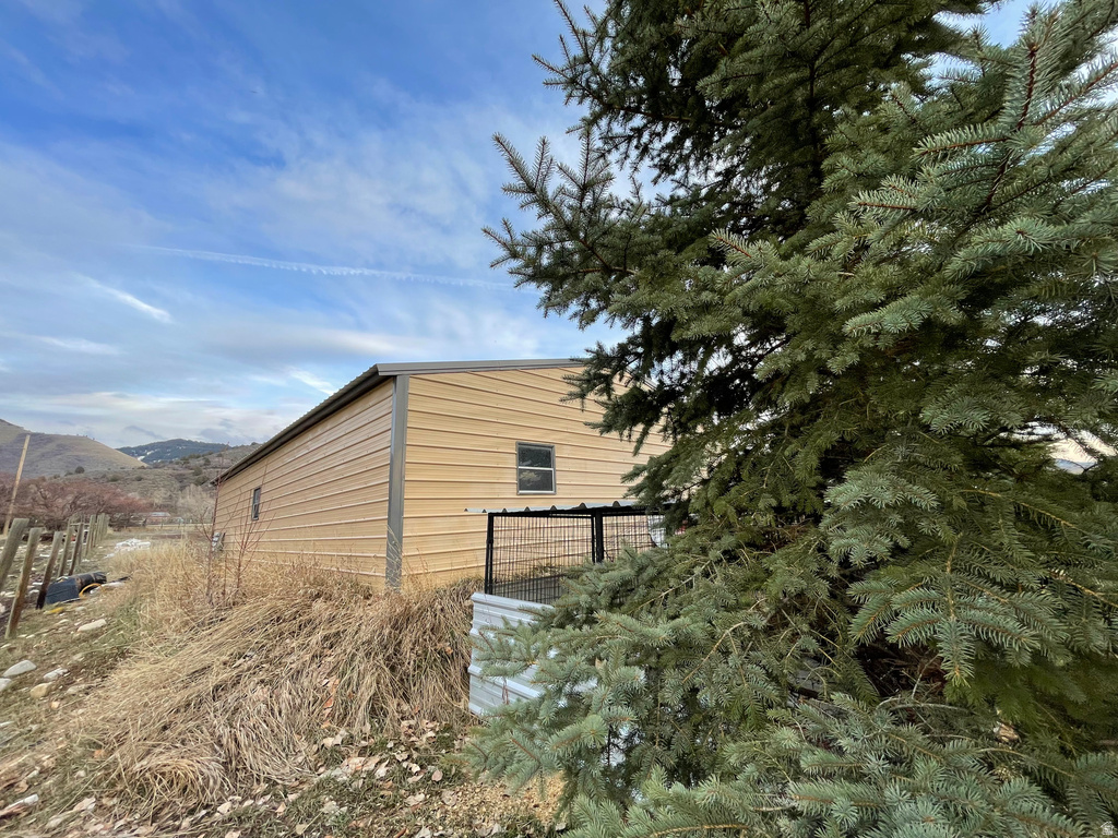 333 LAGO LIBERTY RD Grace, ID 83241