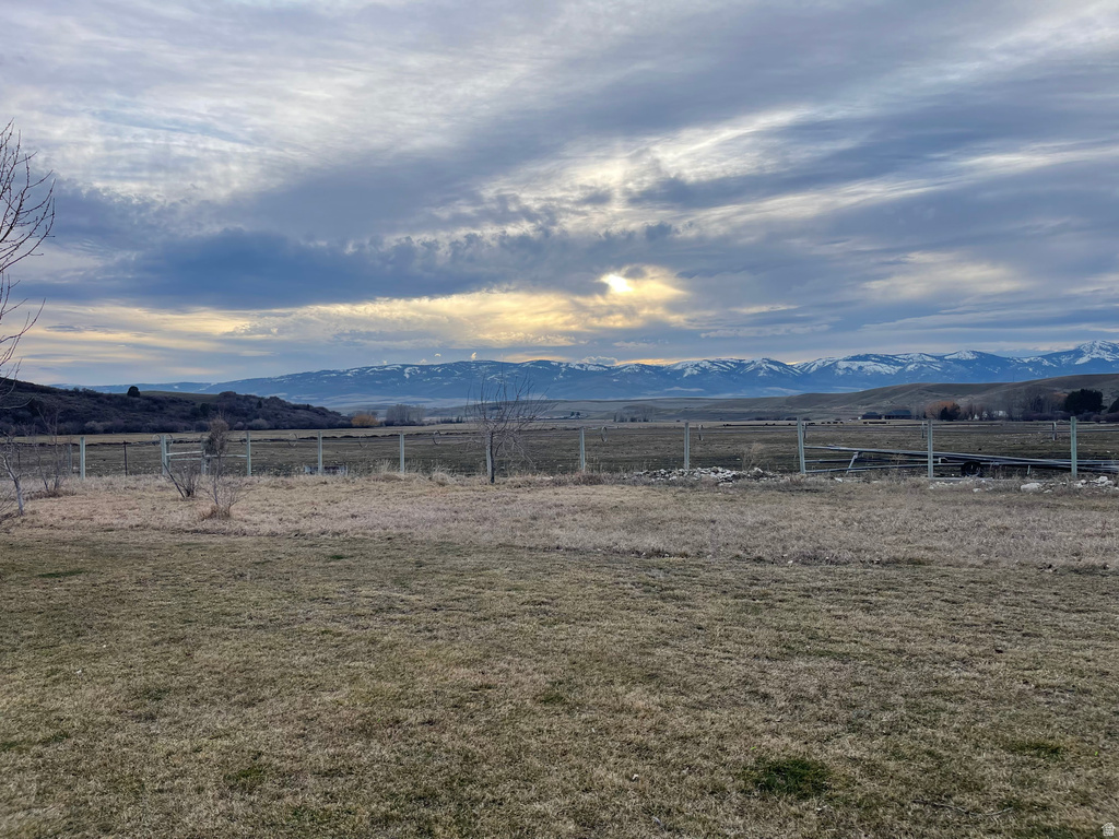 333 LAGO LIBERTY RD Grace, ID 83241