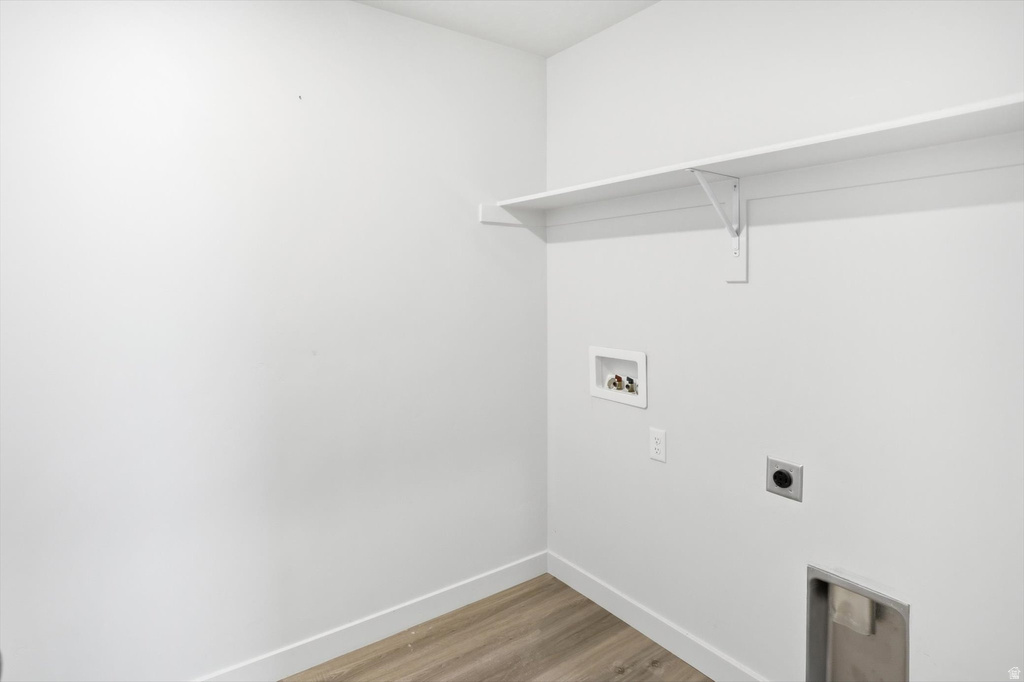 683 S MILLER AVE North Salt Lake, UT 84054