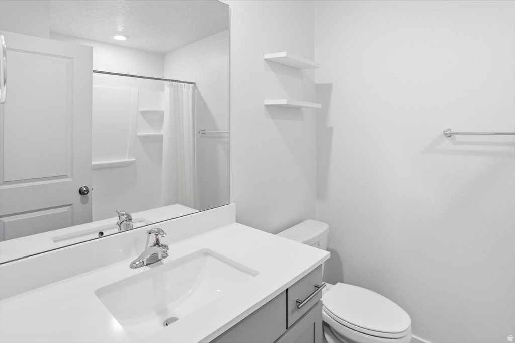 683 S MILLER AVE North Salt Lake, UT 84054