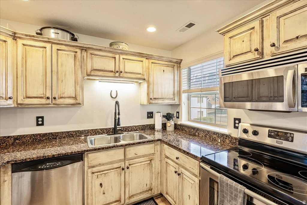 482 S 2500 W #7 Springville, UT 84663