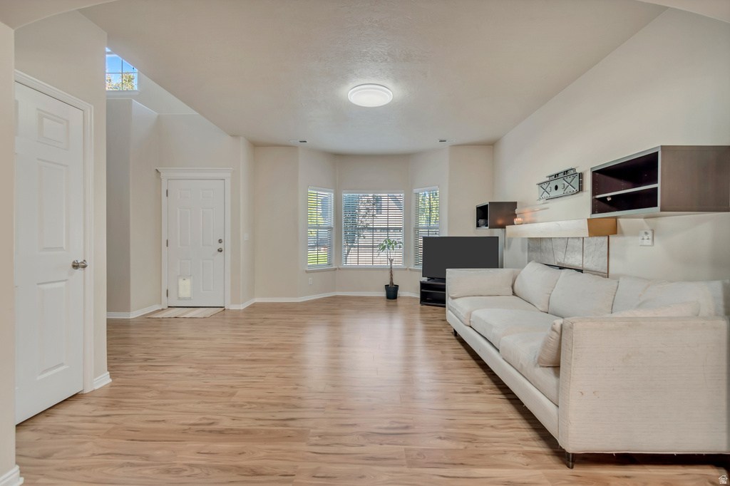 2356 W MONTCALM DR Riverton, UT 84065