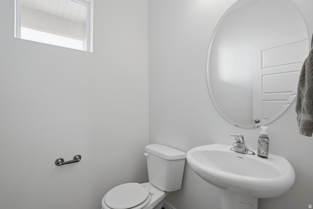 207 E BLISS Saratoga Springs, UT 84045