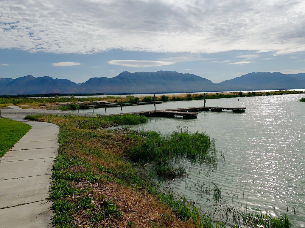 207 E BLISS Saratoga Springs, UT 84045