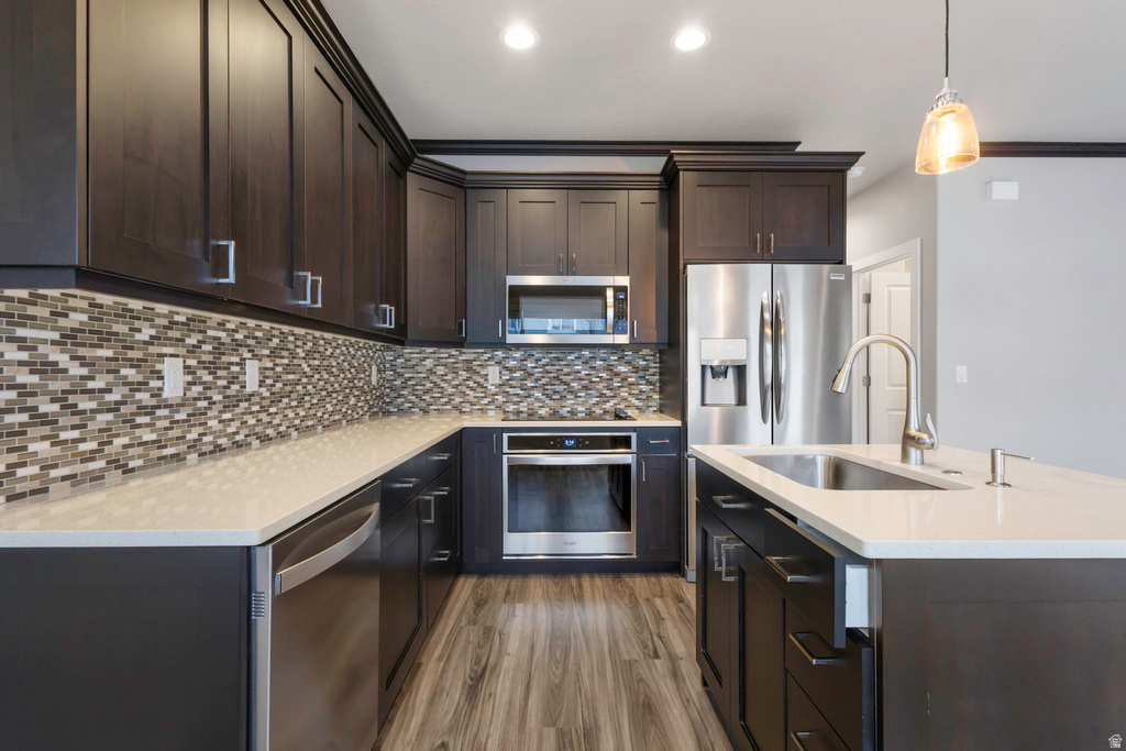 190 E WHITE SPRUCE CV #805 Sandy, UT 84070