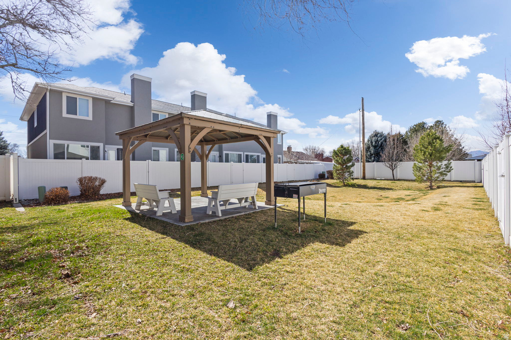 190 E WHITE SPRUCE CV #805 Sandy, UT 84070