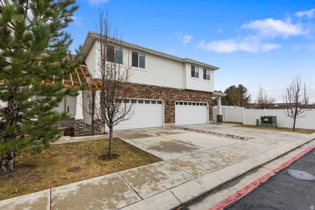 190 E WHITE SPRUCE CV #805 Sandy, UT 84070