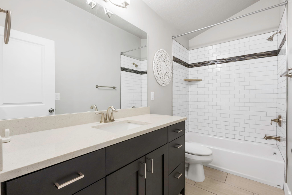 190 E WHITE SPRUCE CV #805 Sandy, UT 84070