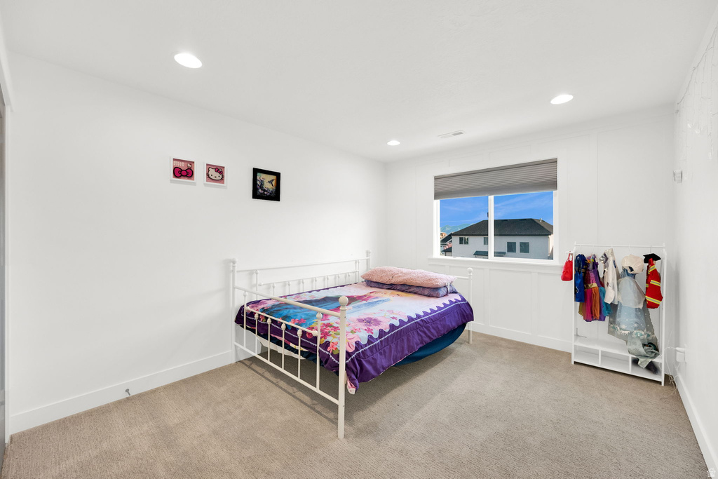 213 W SICULA RD Vineyard, UT 84059