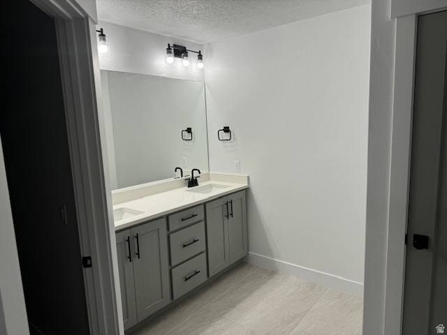 213 W SICULA RD Vineyard, UT 84059