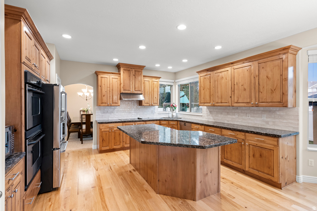 3116 W CURRENT CREEK DR South Jordan, UT 84095