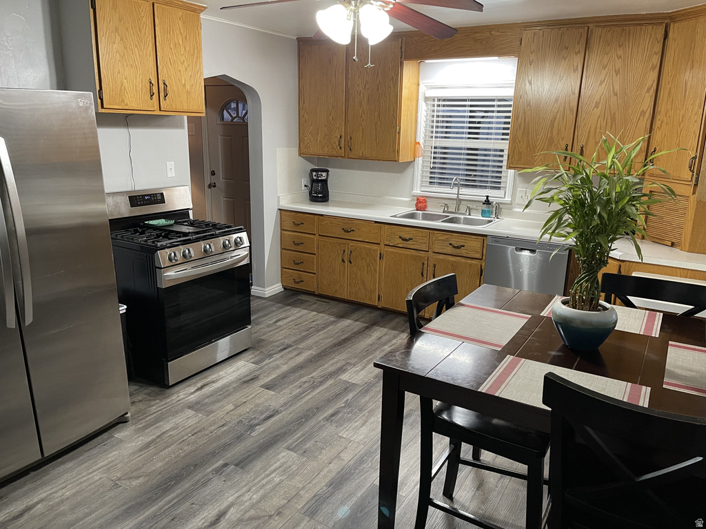 359 N 100 W Moroni, UT 84646