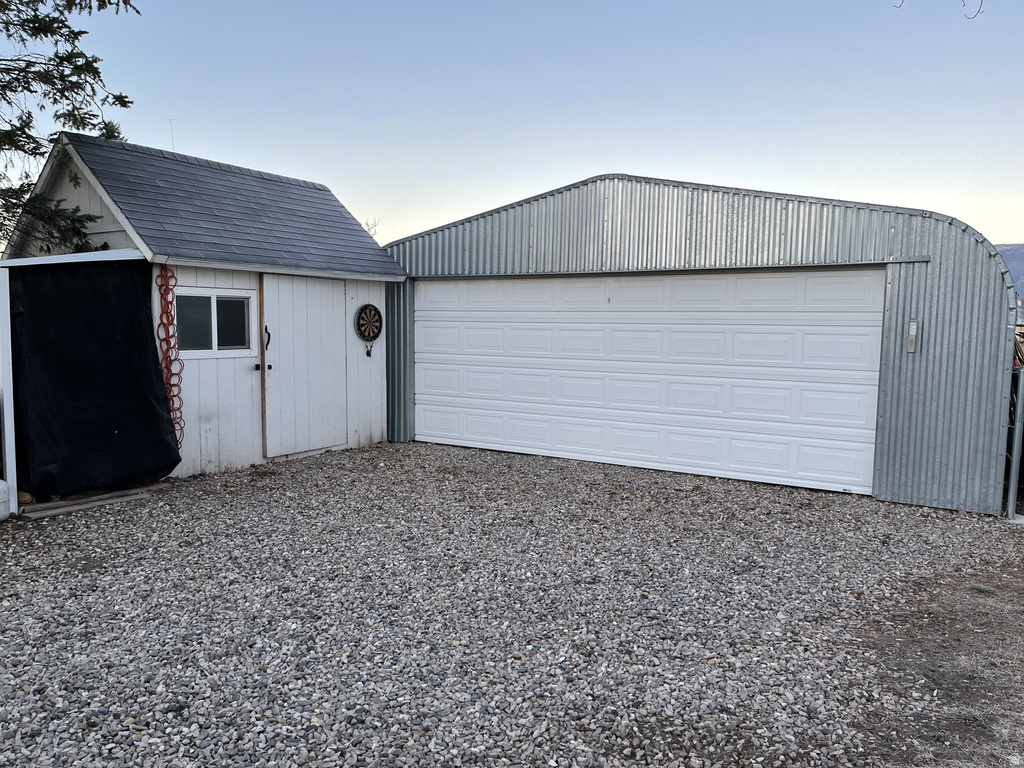 359 N 100 W Moroni, UT 84646