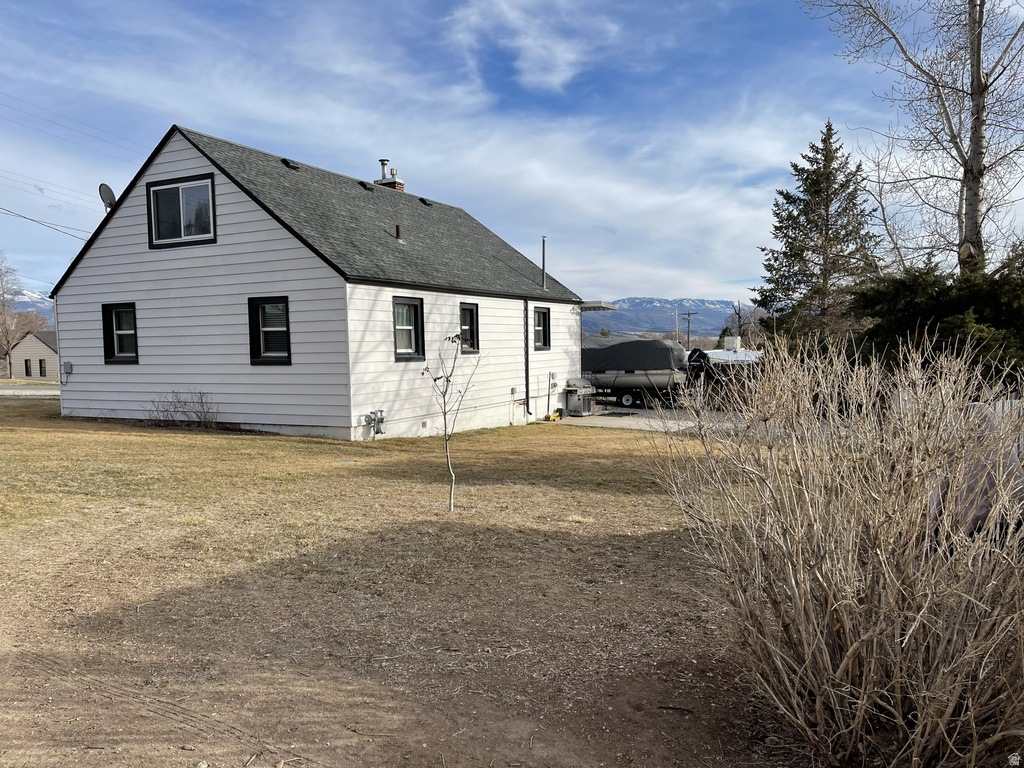 359 N 100 W Moroni, UT 84646