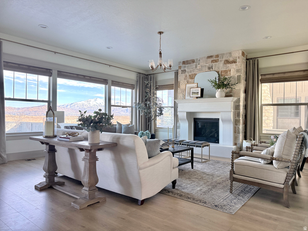 552 W FOUNDERS BLVD Saratoga Springs, UT 84045