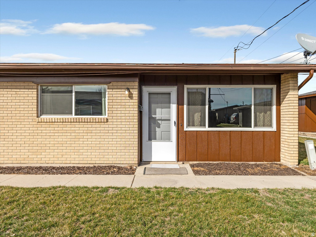 1478 N 75 W #A-D Sunset, UT 84015