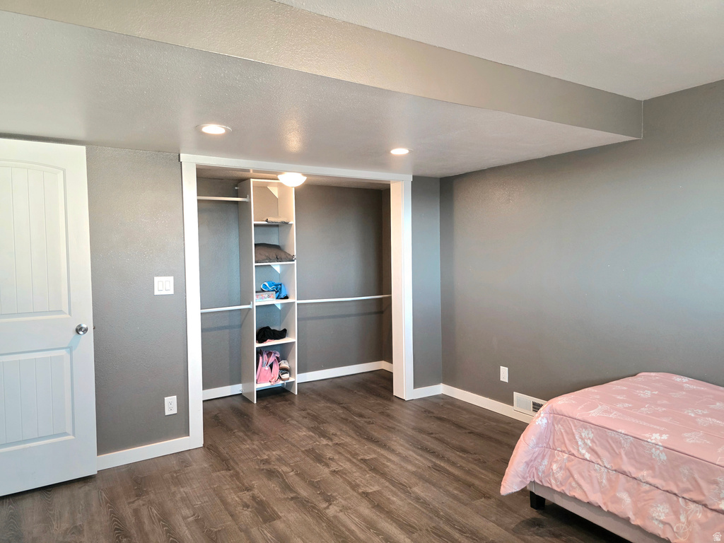 631 W MAIN ST Wellington, UT 84542