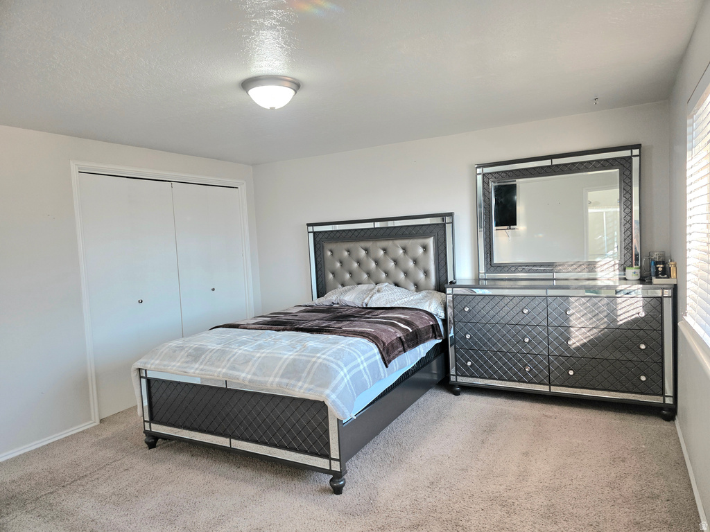 631 W MAIN ST Wellington, UT 84542