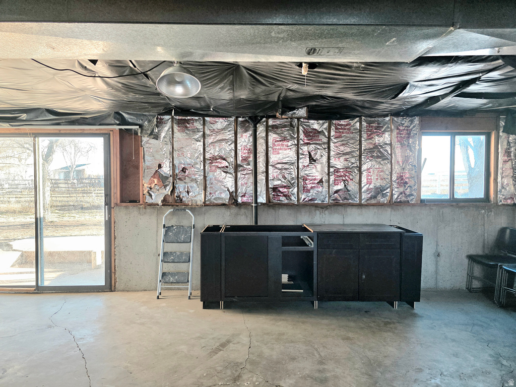 631 W MAIN ST Wellington, UT 84542