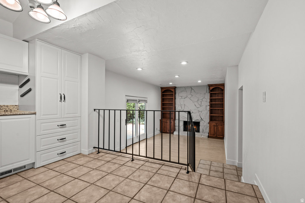 2163 E BORG DR Sandy, UT 84092