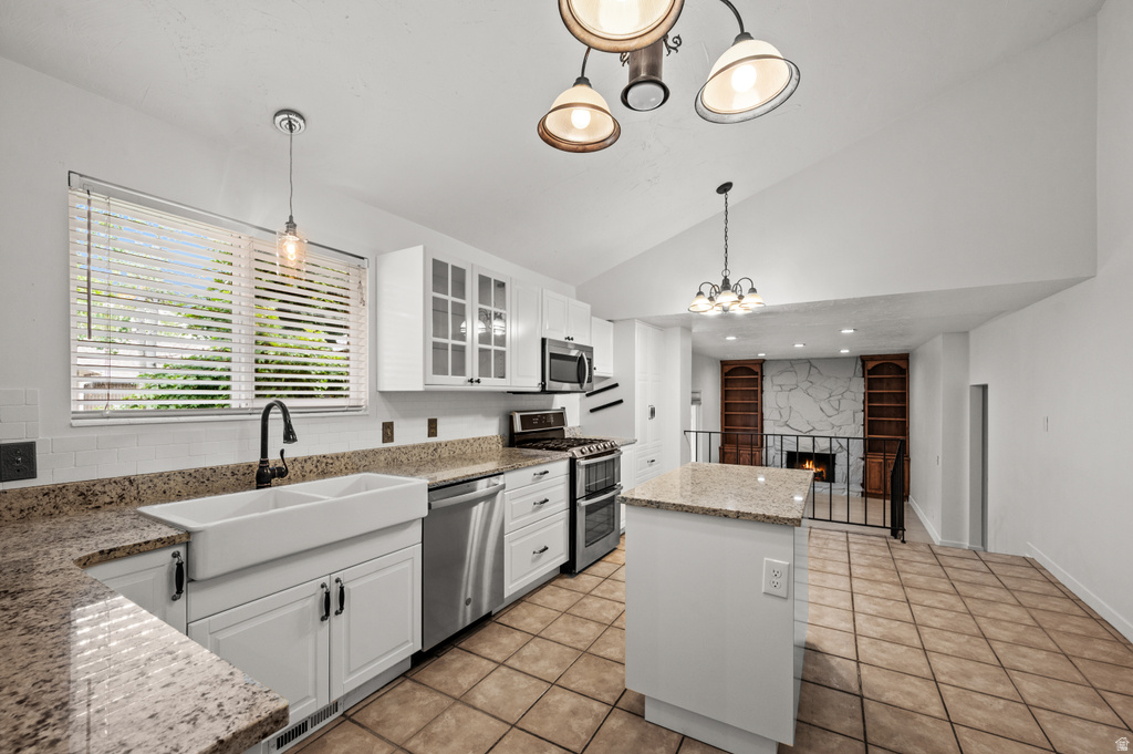 2163 E BORG DR Sandy, UT 84092