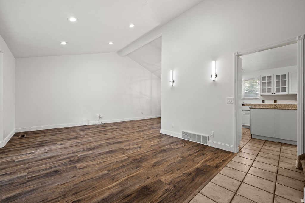 2163 E BORG DR Sandy, UT 84092