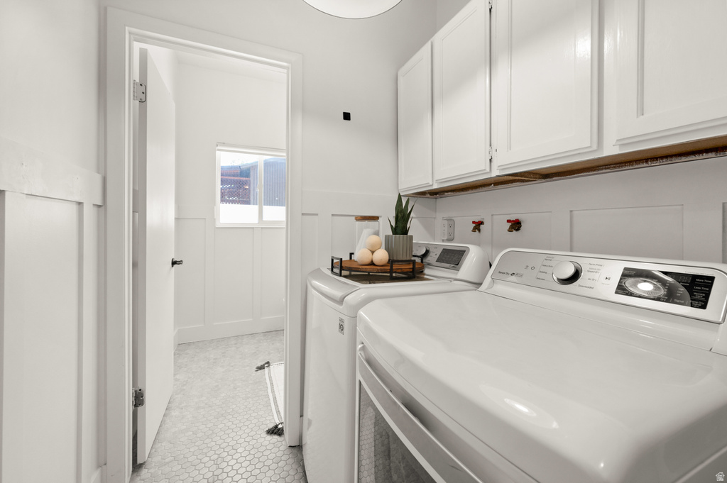 2163 E BORG DR Sandy, UT 84092