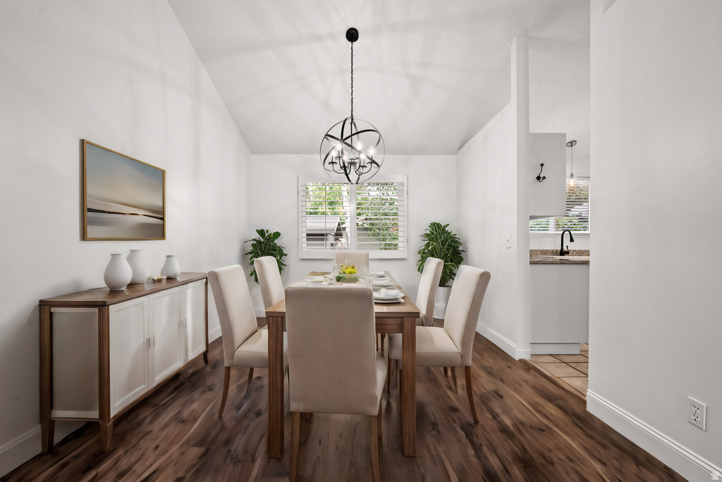 2163 E BORG DR Sandy, UT 84092