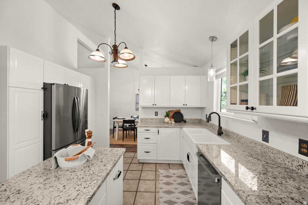 2163 E BORG DR Sandy, UT 84092