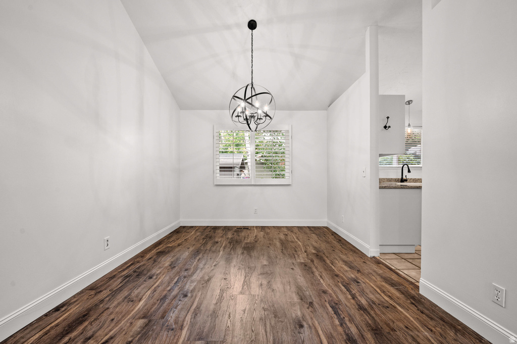 2163 E BORG DR Sandy, UT 84092