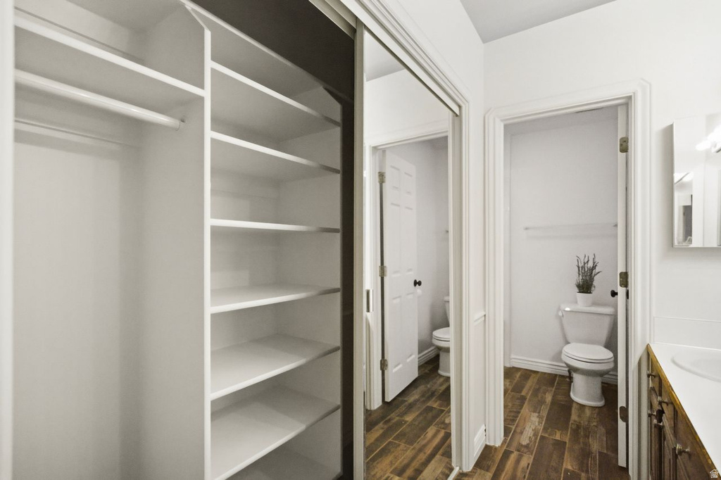 16 W 780 S Centerville, UT 84014