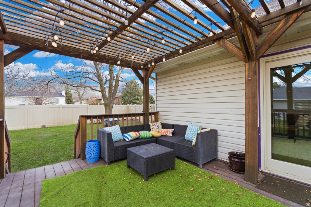 16 W 780 S Centerville, UT 84014