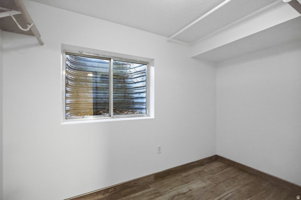 16 W 780 S Centerville, UT 84014