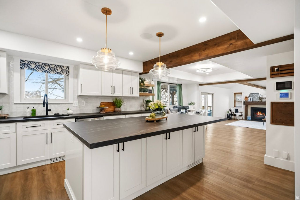 16 W 780 S Centerville, UT 84014