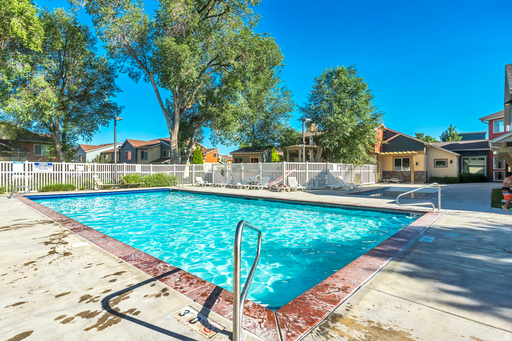 11287 S WINTER BLUFF LN South Jordan, UT 84095