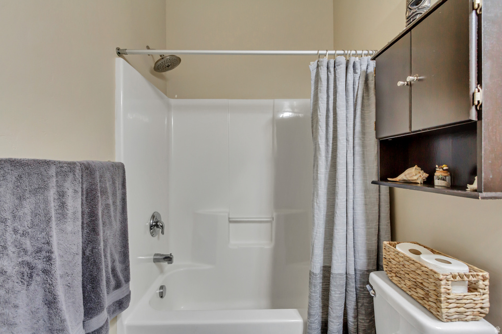 11287 S WINTER BLUFF LN South Jordan, UT 84095