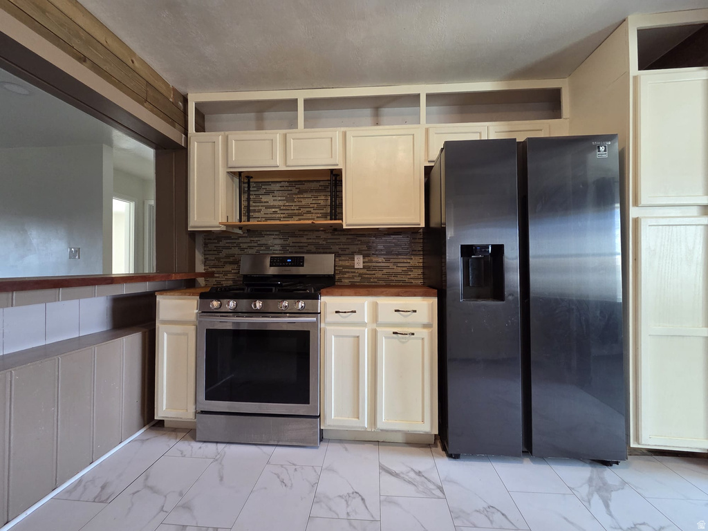 275 W 200 N Vernal, UT 84078